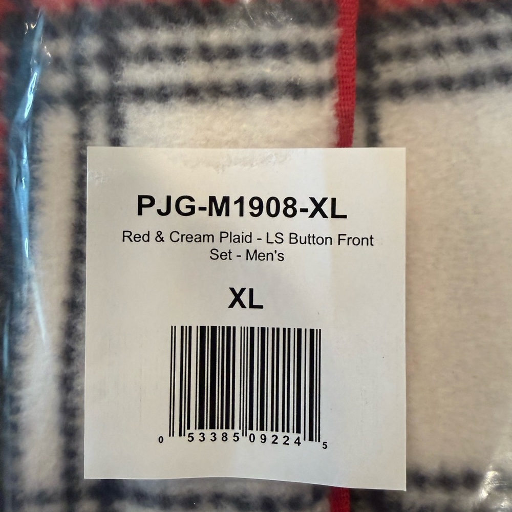 NWT Pajamagram Men’s fleece Pajamas - Red and Black plaid - Picture 2 of 4